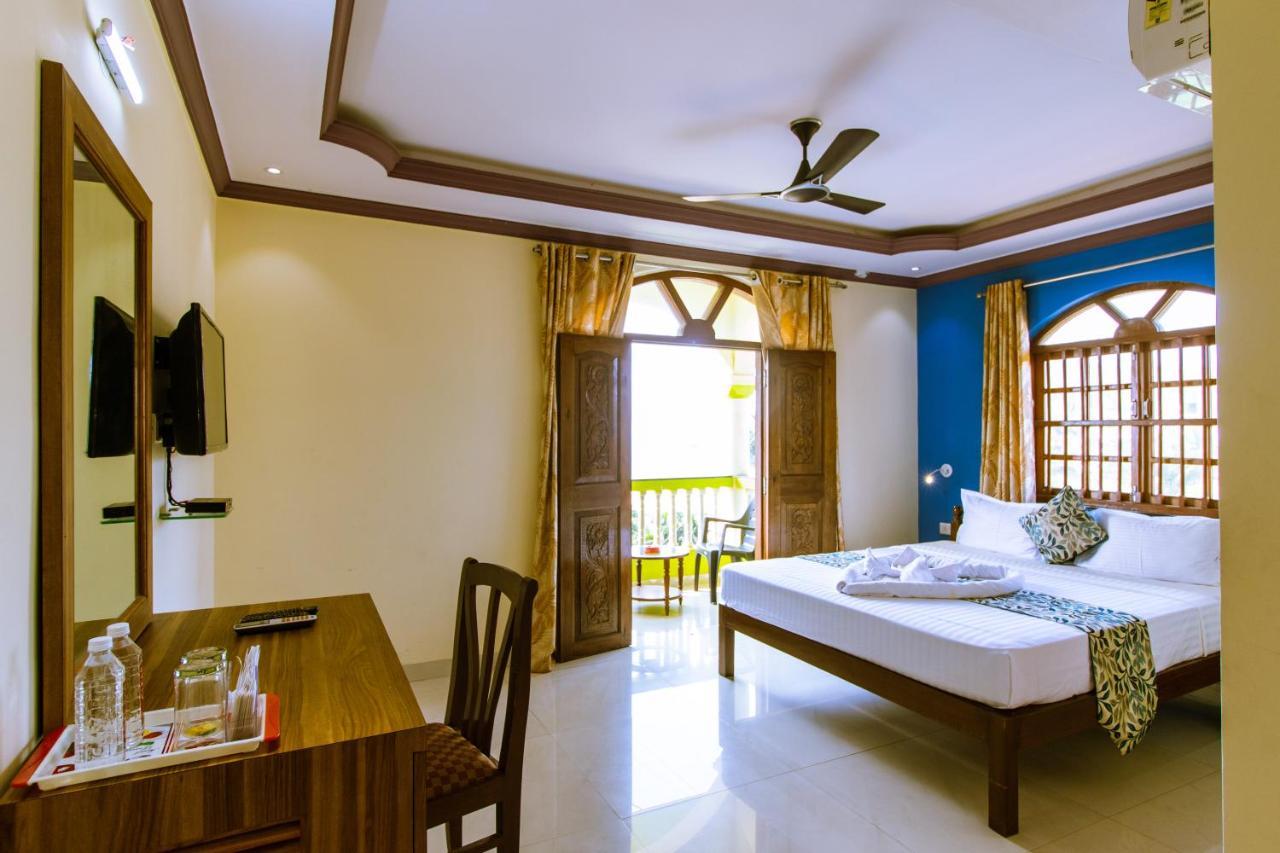 Larios Beach Holidays Resort บากา ภายนอก รูปภาพ
