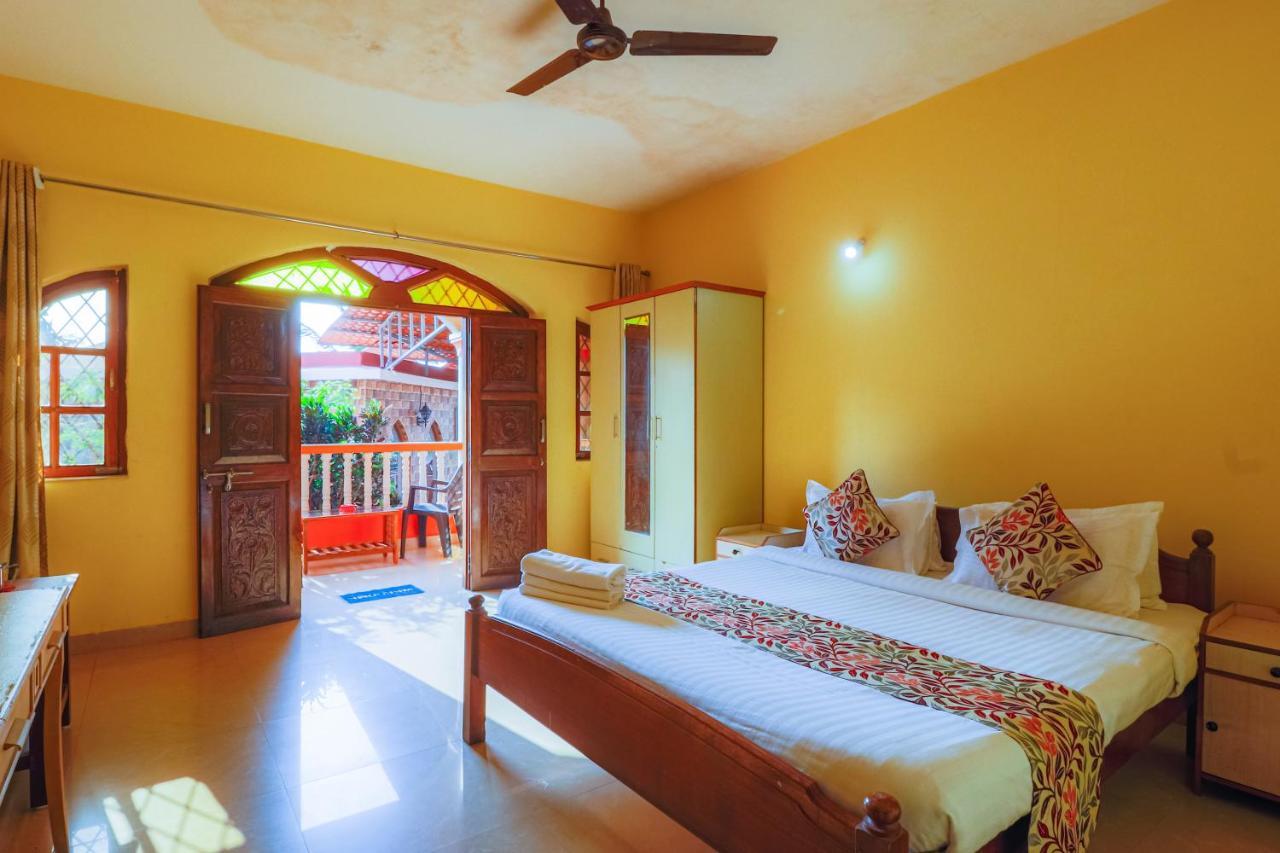 Larios Beach Holidays Resort บากา ภายนอก รูปภาพ