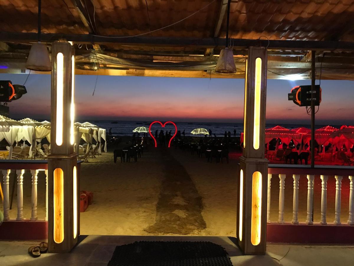 Larios Beach Holidays Resort บากา ภายนอก รูปภาพ