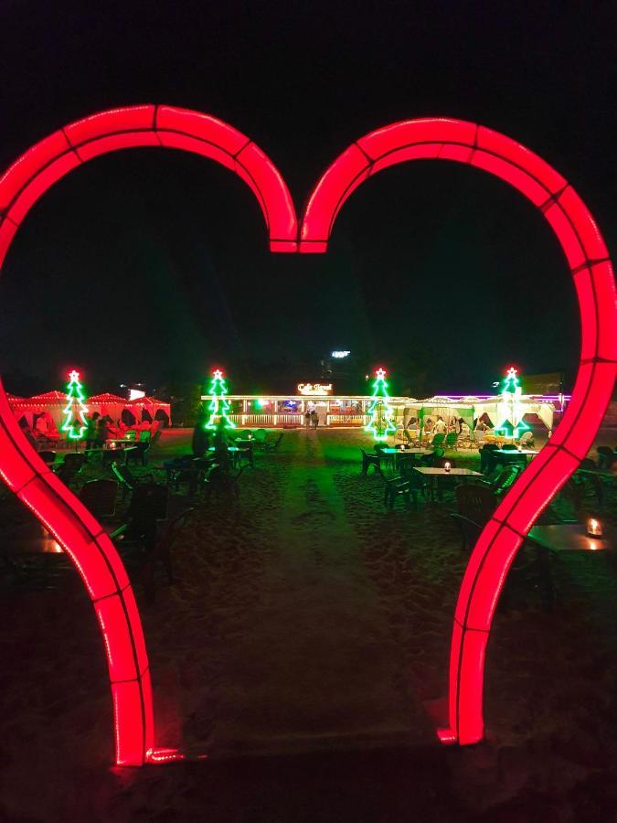 Larios Beach Holidays Resort บากา ภายนอก รูปภาพ