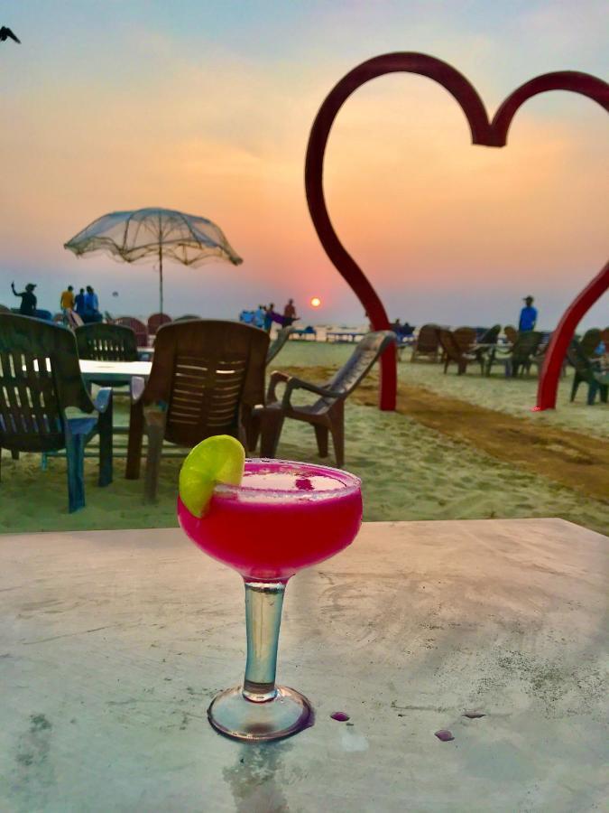 Larios Beach Holidays Resort บากา ภายนอก รูปภาพ